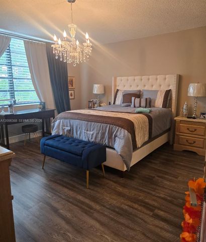 1100 Colony Point Cir 421, Pembroke Pines, FL 33026