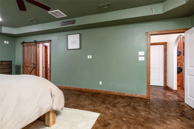 891 County Road 3592, Paradise, TX 76073
