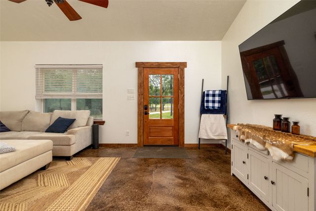 891 County Road 3592, Paradise, TX 76073