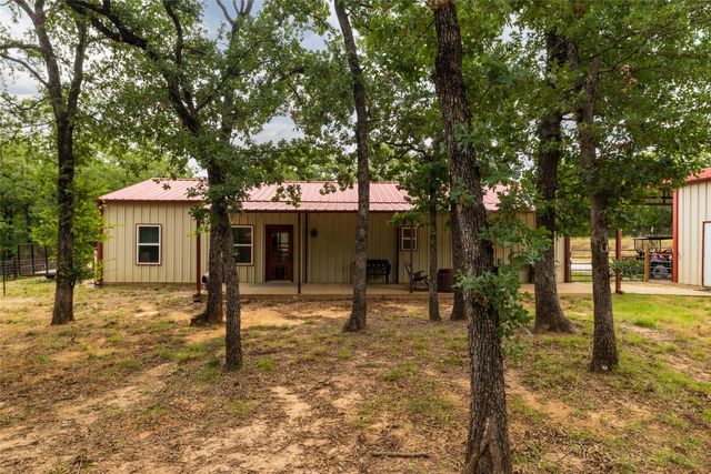 891 County Road 3592, Paradise, TX 76073