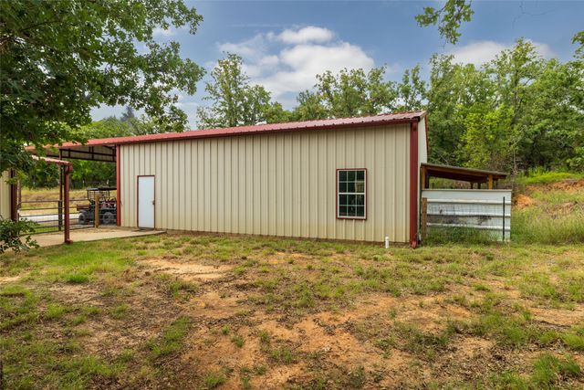 891 County Road 3592, Paradise, TX 76073