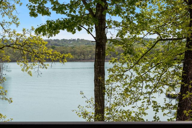 429 E Chinquapin Circle 504, Indian Point, MO 65616