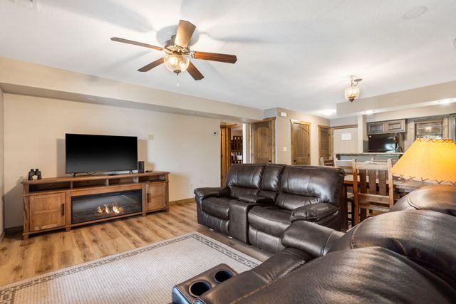 429 E Chinquapin Circle 504, Indian Point, MO 65616