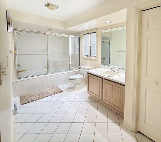139 St Thomas Dr, Patterson Twp, PA 15010