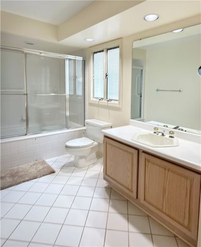 139 St Thomas Dr, Patterson Twp, PA 15010