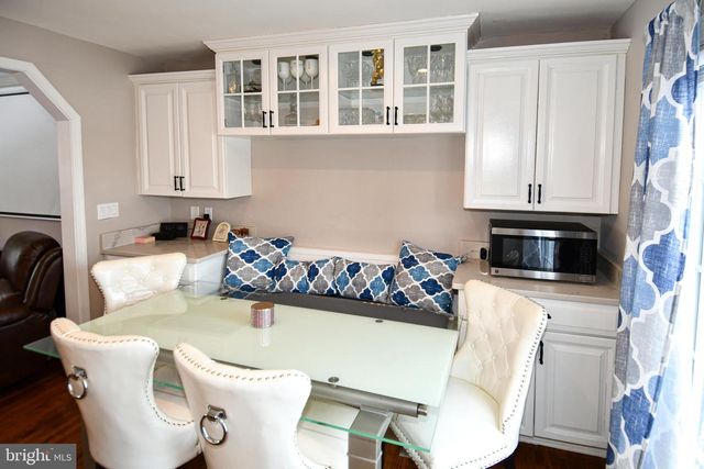 6819 LAVANT DR, Springfield, VA 22152