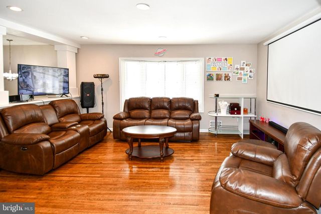 6819 LAVANT DR, Springfield, VA 22152