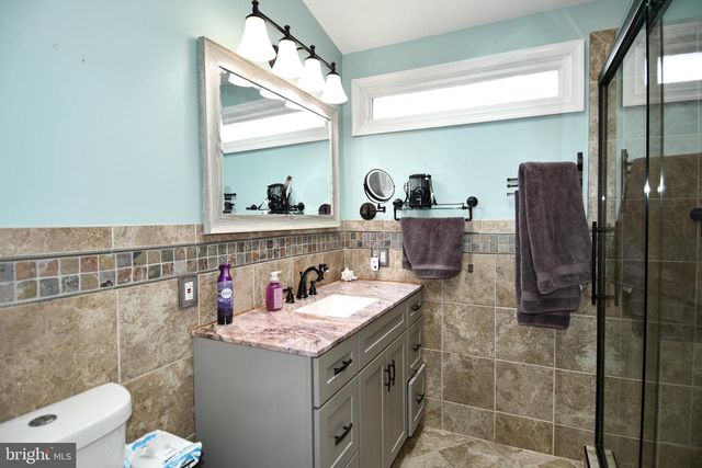 6819 LAVANT DR, Springfield, VA 22152