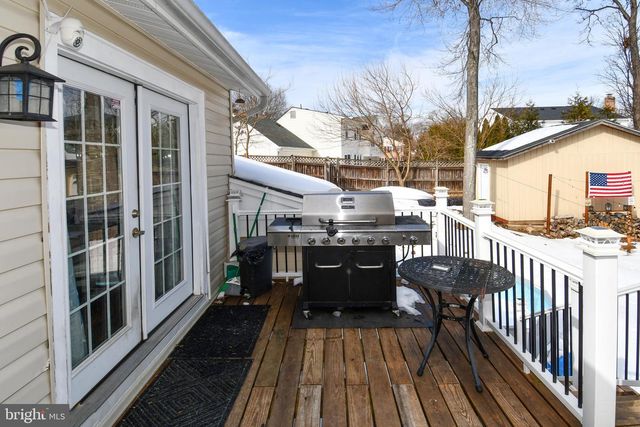 6819 LAVANT DR, Springfield, VA 22152