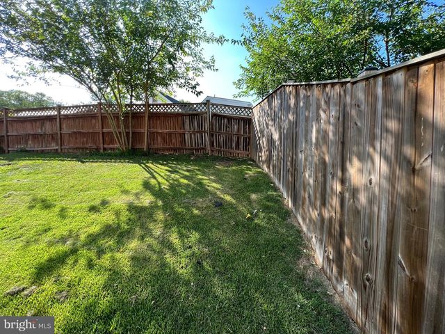 6819 LAVANT DR, Springfield, VA 22152