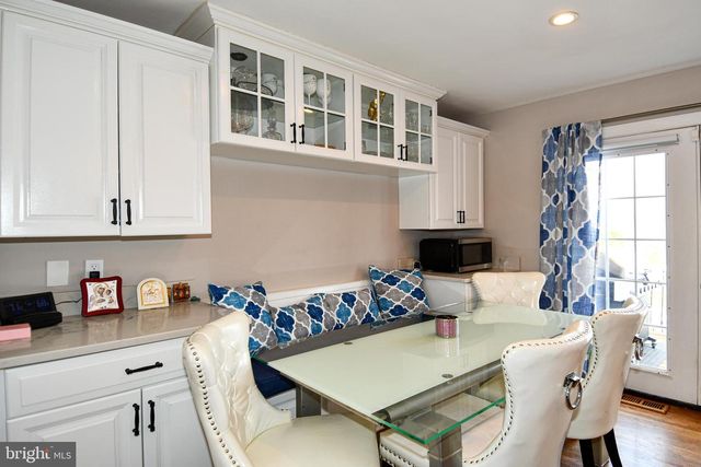 6819 LAVANT DR, Springfield, VA 22152