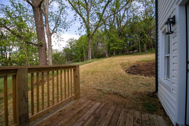 1421 ASHBY ST, Staunton, VA 24401