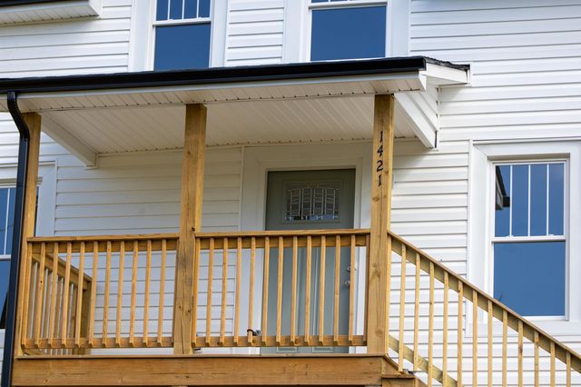 1421 ASHBY ST, Staunton, VA 24401