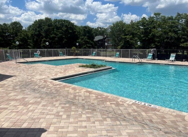 4540 COMMANDER DRIVE 2214, Orlando, FL 32822