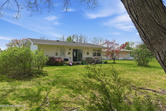 3 Logan Court, Brick, NJ 08724