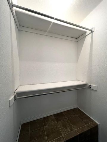 421 Dauphin Avenue, Edmond, OK 73034