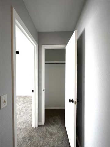 421 Dauphin Avenue, Edmond, OK 73034