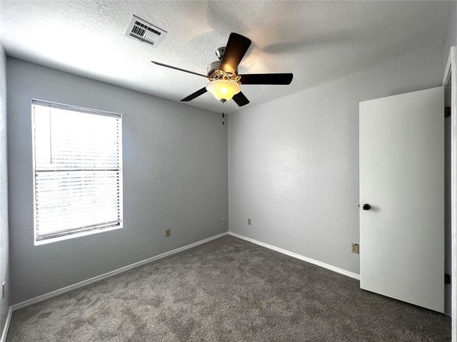 421 Dauphin Avenue, Edmond, OK 73034