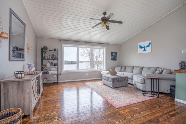 5795 109th Avenue NE, Spicer, MN 56288