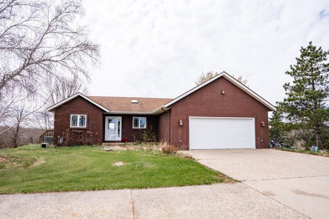 5795 109th Avenue NE, Spicer, MN 56288