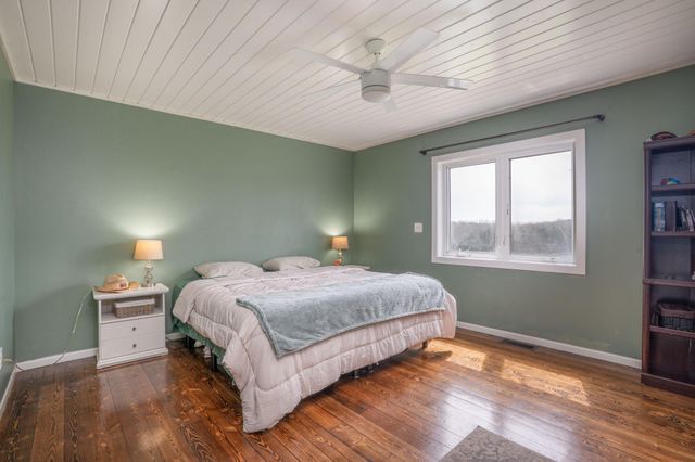 5795 109th Avenue NE, Spicer, MN 56288