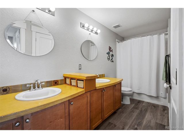 8608 E 25th Dr, Denver, CO 80238