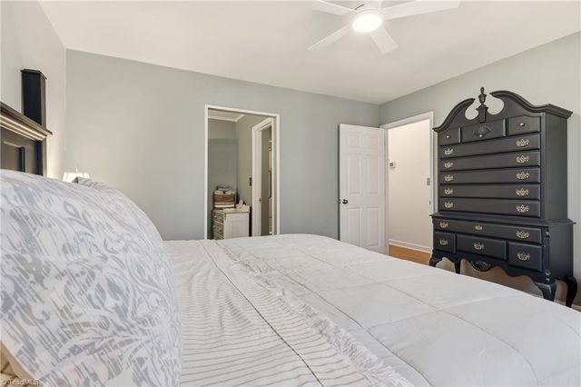 3 Brownstone Lane, Greensboro, NC 27410