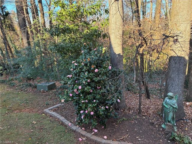 3 Brownstone Lane, Greensboro, NC 27410