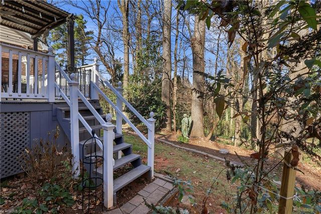 3 Brownstone Lane, Greensboro, NC 27410