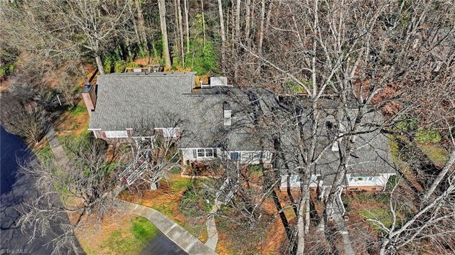 3 Brownstone Lane, Greensboro, NC 27410