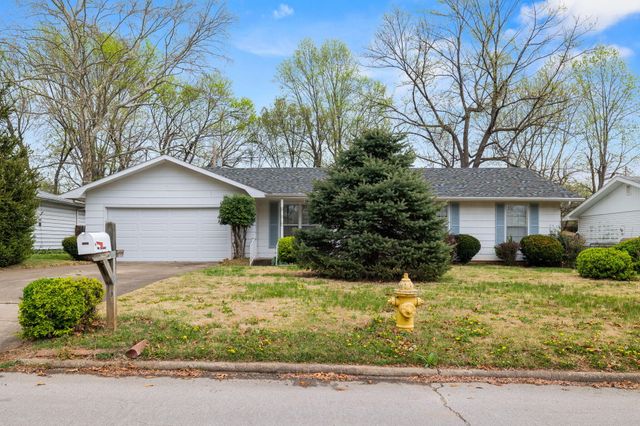 3528 S Westwood Avenue, Springfield, MO 65807