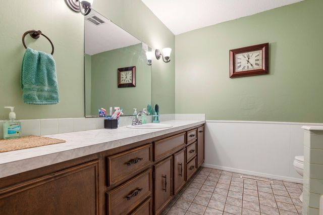 3528 S Westwood Avenue, Springfield, MO 65807