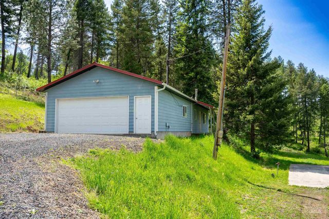 121 Valley View Ln, Kamiah, ID 83536