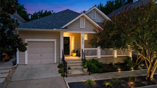 2713 Kinney Oaks CT, Austin, TX 78704