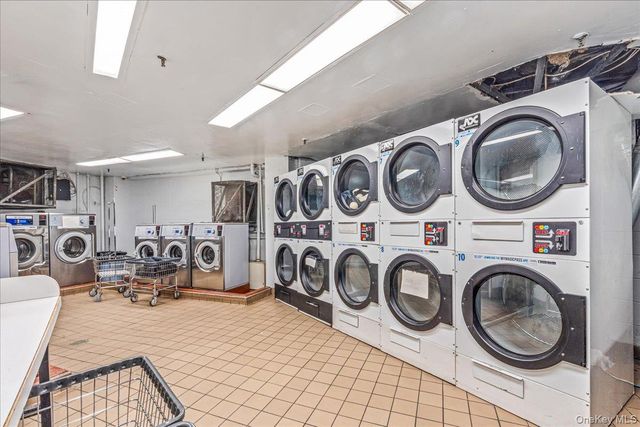 138-35 Elder Avenue 5B, Flushing, NY 11355