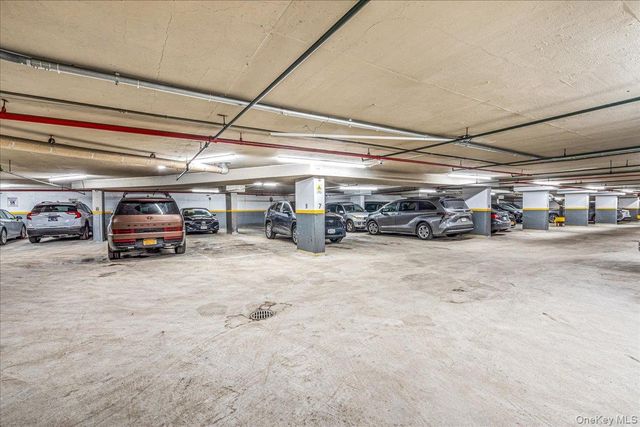 138-35 Elder Avenue 5B, Flushing, NY 11355