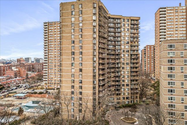 138-35 Elder Avenue 5B, Flushing, NY 11355