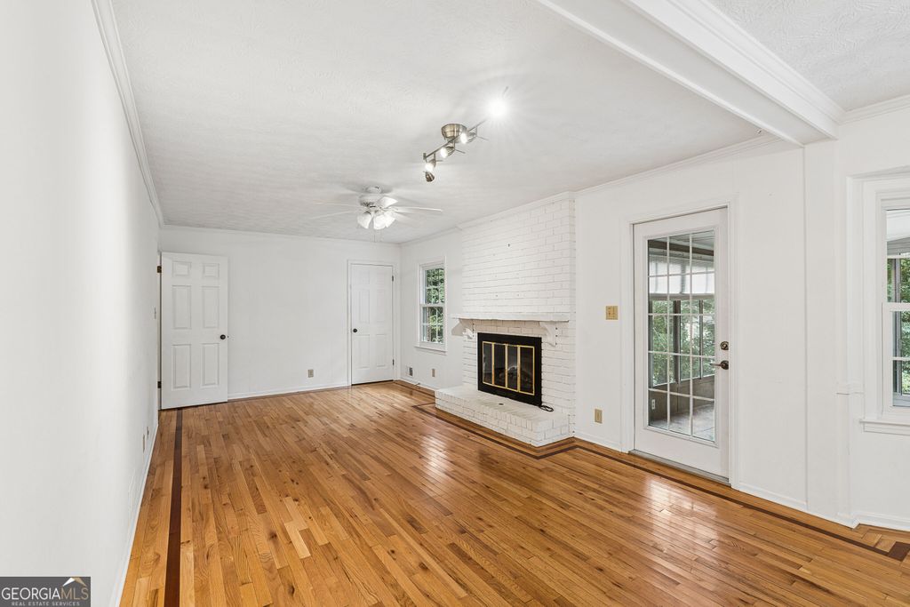 1694 Bent River Drive SW, Lilburn, GA 30047 — photo 5