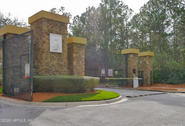 3640 SUMMERLIN Lane, Jacksonville, FL 32224