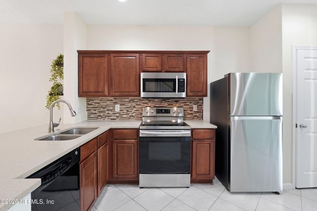 3640 SUMMERLIN Lane, Jacksonville, FL 32224