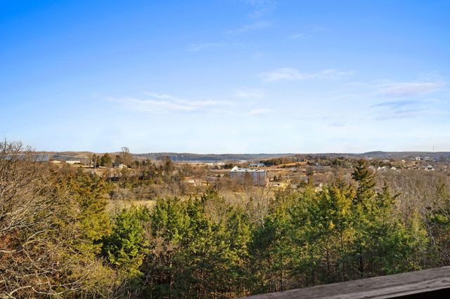 12 Longview Drive, Kimberling City, MO 65686