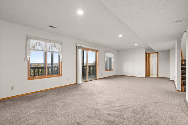 12 Longview Drive, Kimberling City, MO 65686