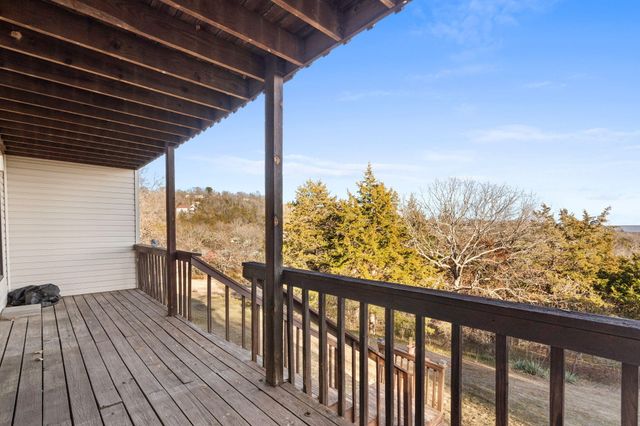 12 Longview Drive, Kimberling City, MO 65686