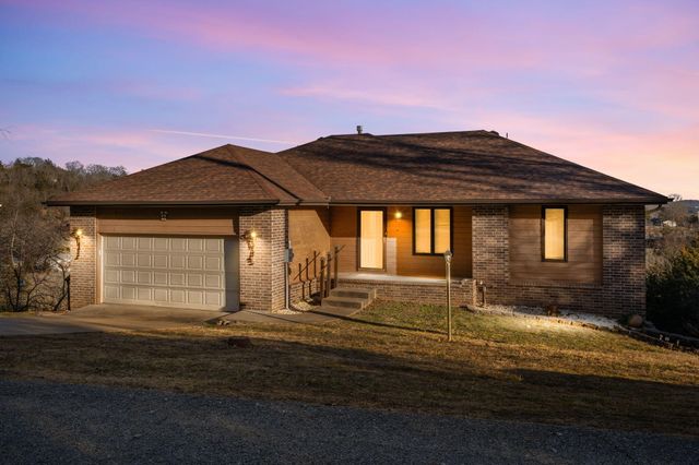 12 Longview Drive, Kimberling City, MO 65686