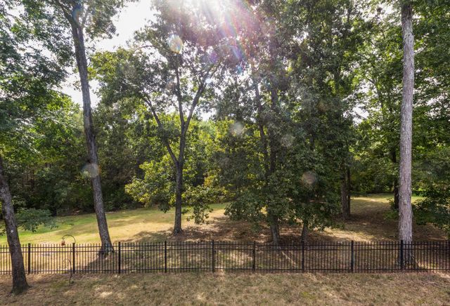 5112 Bay Overlook Dr, Hermitage, TN 37076