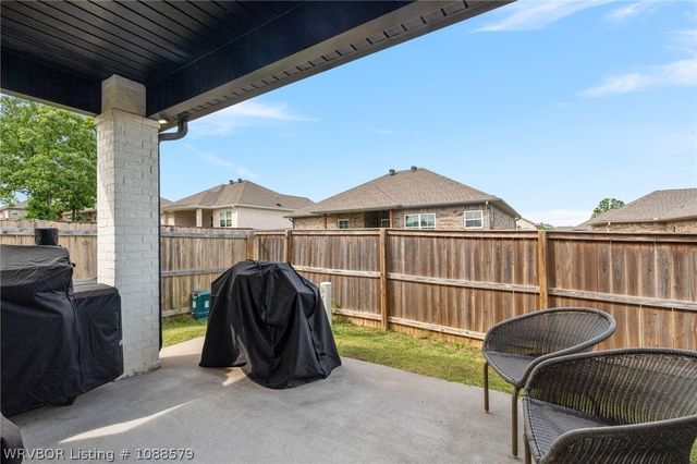 9025 Birkshire Place, Fort Smith, AR 72916