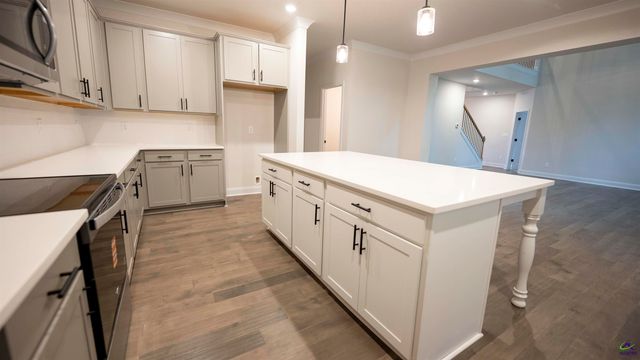 128 Bluecoat Trail, Byron, GA 31008