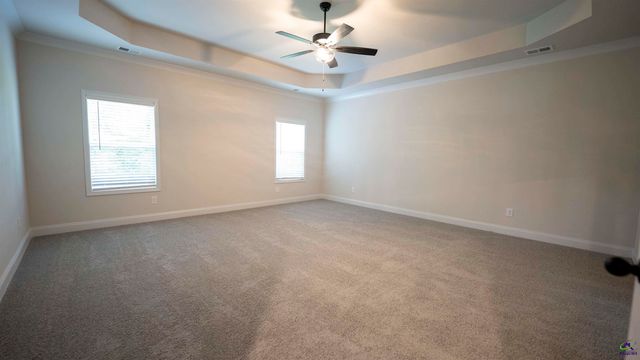 128 Bluecoat Trail, Byron, GA 31008
