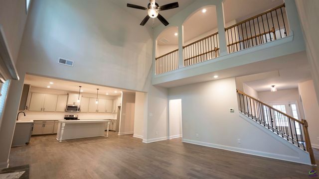128 Bluecoat Trail, Byron, GA 31008