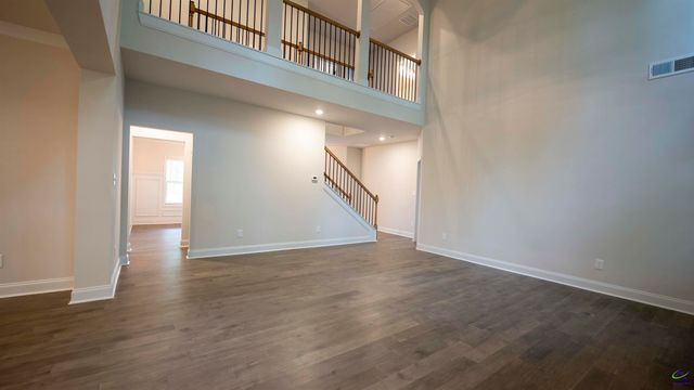 128 Bluecoat Trail, Byron, GA 31008